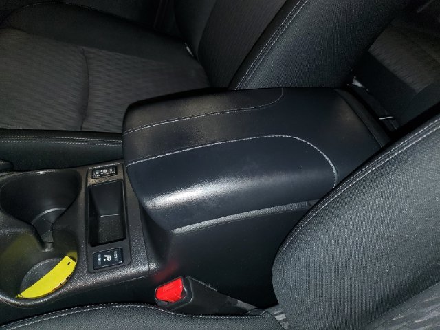 Used 2019 Nissan Rogue SV AWD/4WD image 26