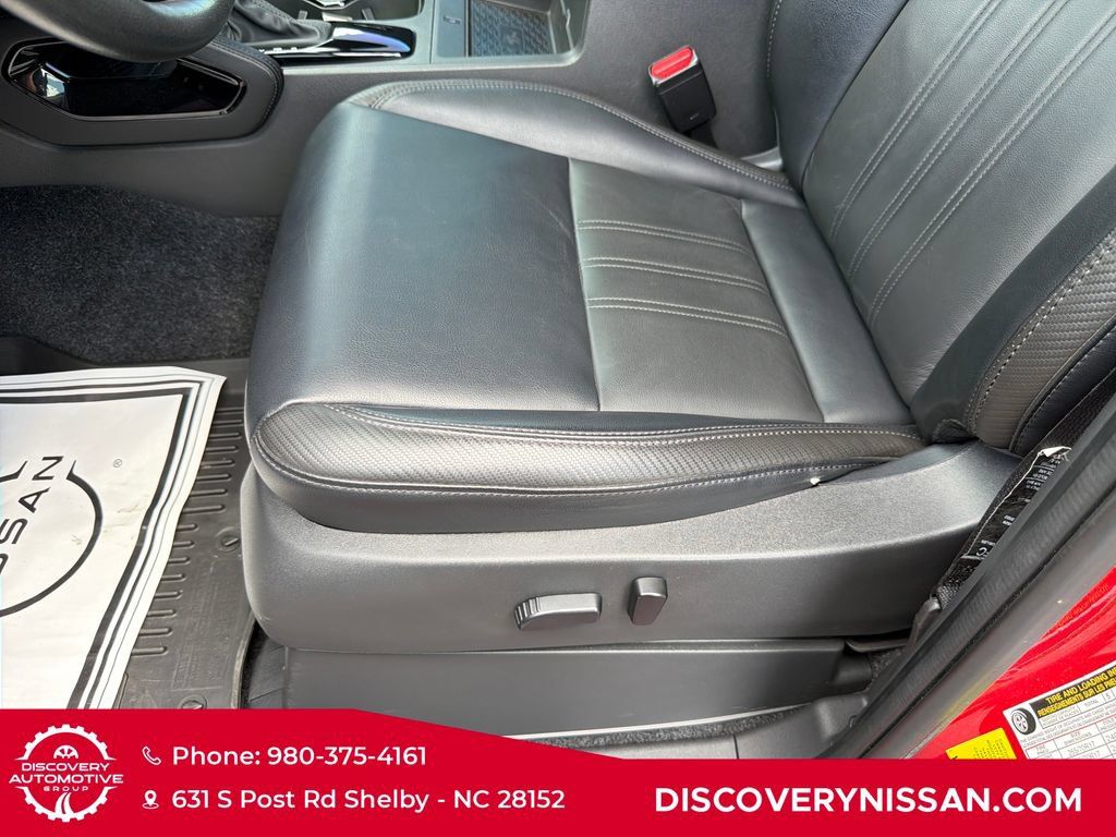 Certified 2022 Nissan Frontier PRO-4X w/ Pro-4X Premium Package AWD/4WD image 13