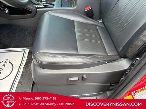 Certified 2022 Nissan Frontier PRO-4X w/ Pro-4X Premium Package AWD/4WD image 13