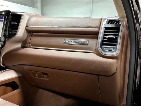 Used 2019 RAM 1500 Laramie image 19