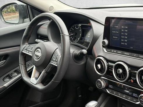 Used 2024 Nissan Sentra SR w/ SR Premium Package image 26