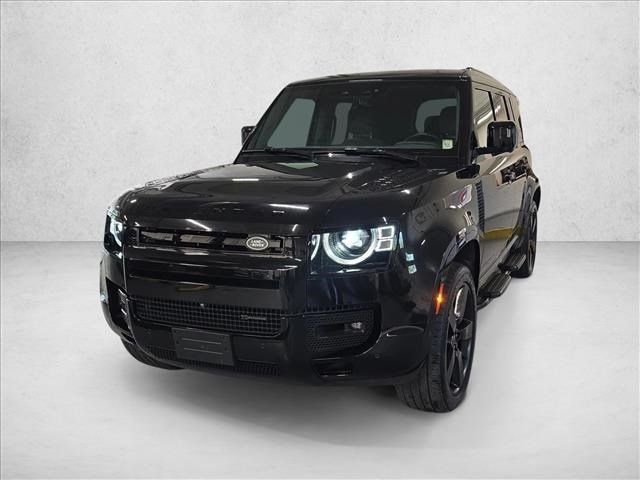 Used 2023 Land Rover Defender 110 X-Dynamic SE AWD/4WD image 1