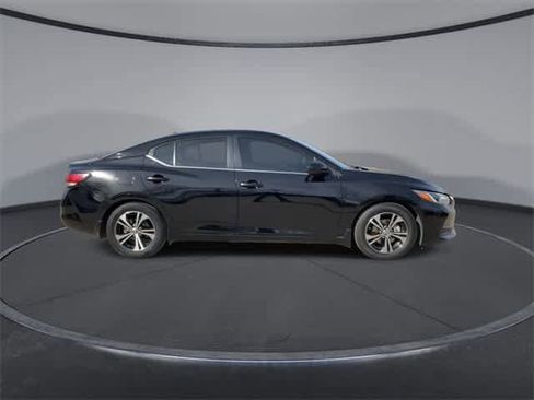 Used 2023 Nissan Sentra SV image 9