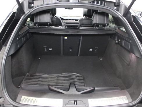 Used 2018 Land Rover Range Rover Velar R-Dynamic SE AWD/4WD image 21