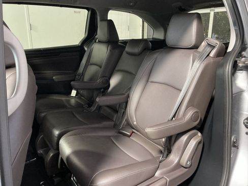 Used 2024 Honda Odyssey Touring image 25
