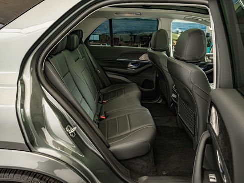 New 2026 Mercedes-Benz GLE 450 4MATIC image 32