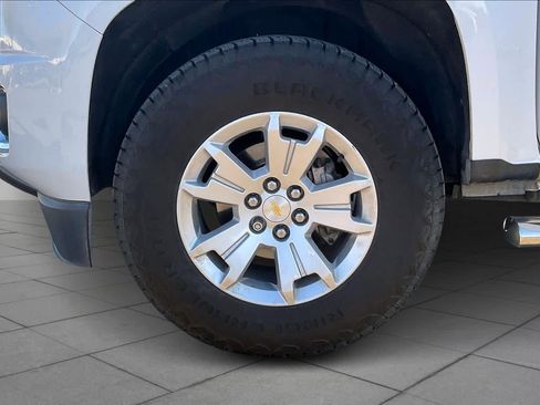 Used 2020 Chevrolet Colorado LT w/ LT Convenience Package image 10