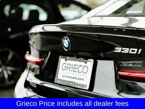 Used 2020 Porsche Panamera 4 AWD/4WD image 11