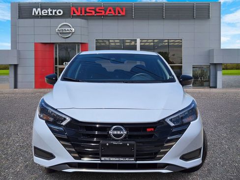 Certified 2025 Nissan Versa SR w/ Trunk Package FWD image 2