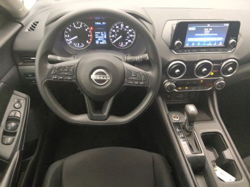 Used 2024 Nissan Sentra S FWD image 22