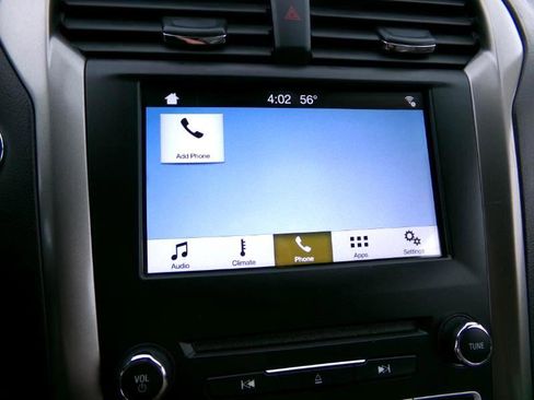 Used 2018 Ford Fusion Energi SE image 28