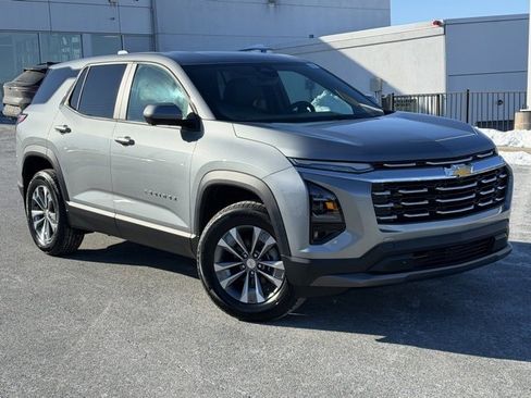 New 2026 Chevrolet Equinox LT w/ Convenience Package II image 1