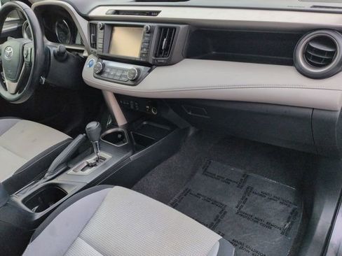 Used 2018 Toyota RAV4 XLE w/ Convenience Package image 31