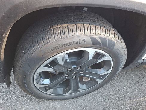 New 2026 Chevrolet Equinox LT image 4