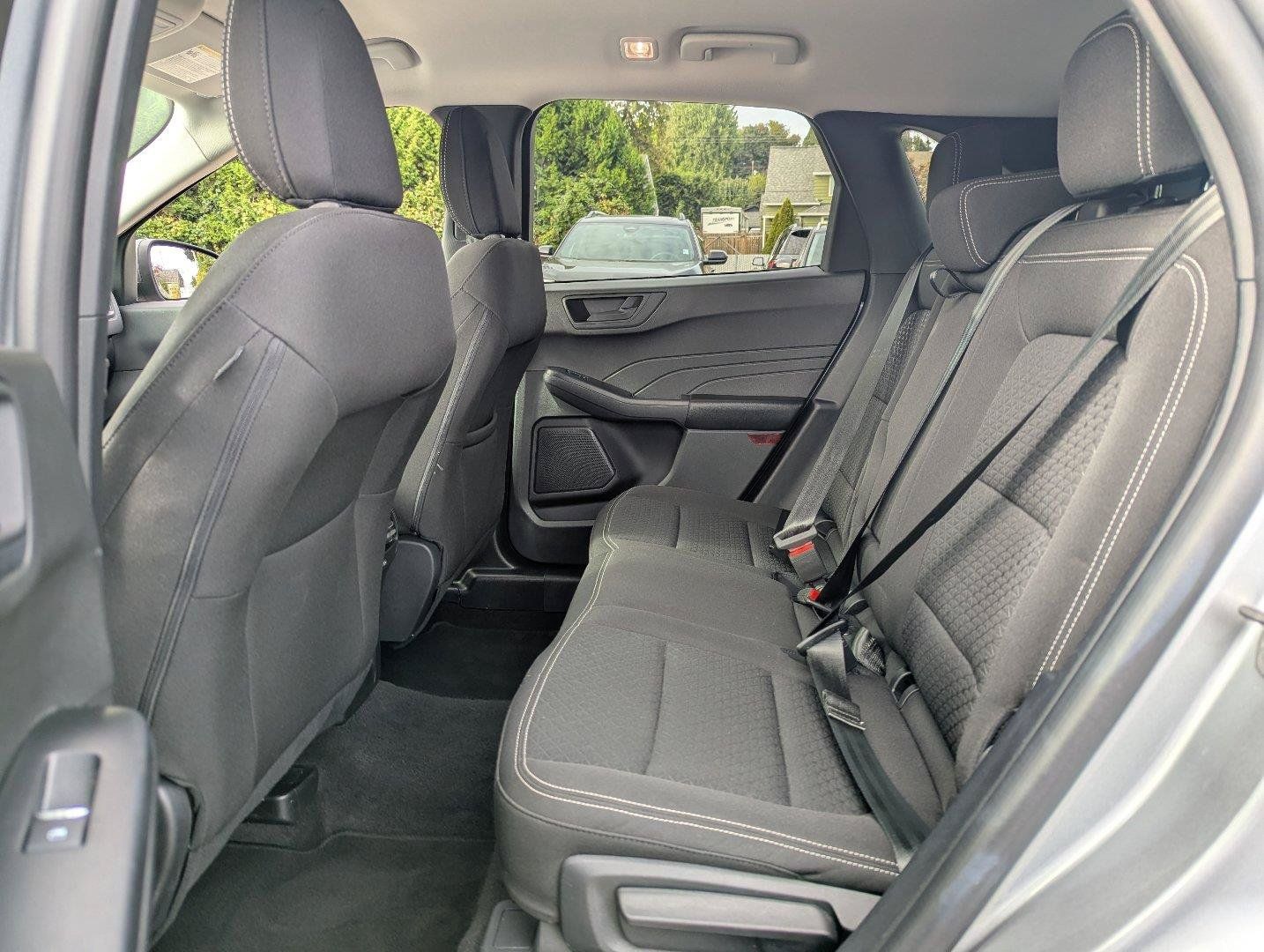 Used 2024 Ford Escape Active AWD/4WD image 28