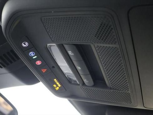 New 2026 Chevrolet Traverse LT w/ Sun and Wheel Package image 33