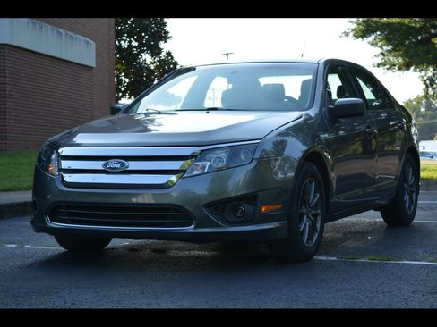 Used 2011 Ford Fusion SE w/ 202A Rapid Spec Order Code FWD image 1