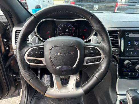 Used 2021 Jeep Grand Cherokee SRT AWD/4WD image 10