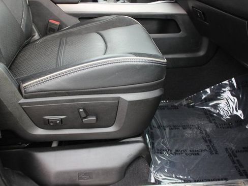 Used 2021 RAM 2500 Laramie AWD/4WD image 32