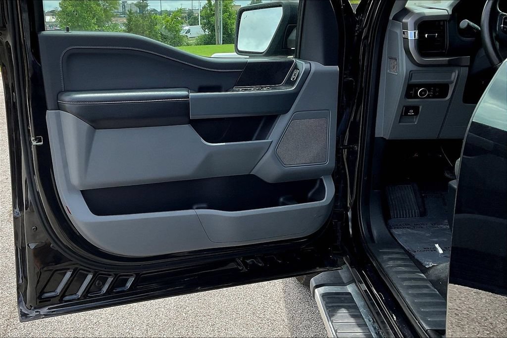 Used 2024 Ford F150 XLT AWD/4WD image 18