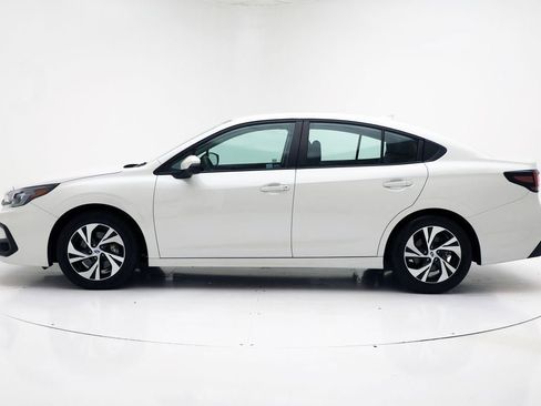 Used 2024 Subaru Legacy Premium image 6