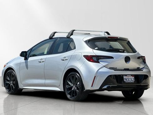 Used 2025 Toyota Corolla XSE FWD image 7