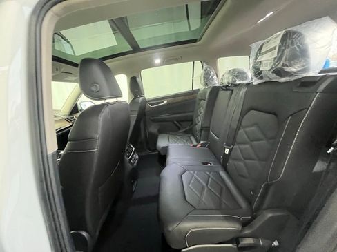 New 2026 Volkswagen Atlas SE image 22