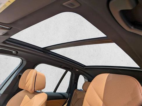 New 2026 BMW X5 xDrive50e w/ Climate Comfort Package AWD/4WD image 15