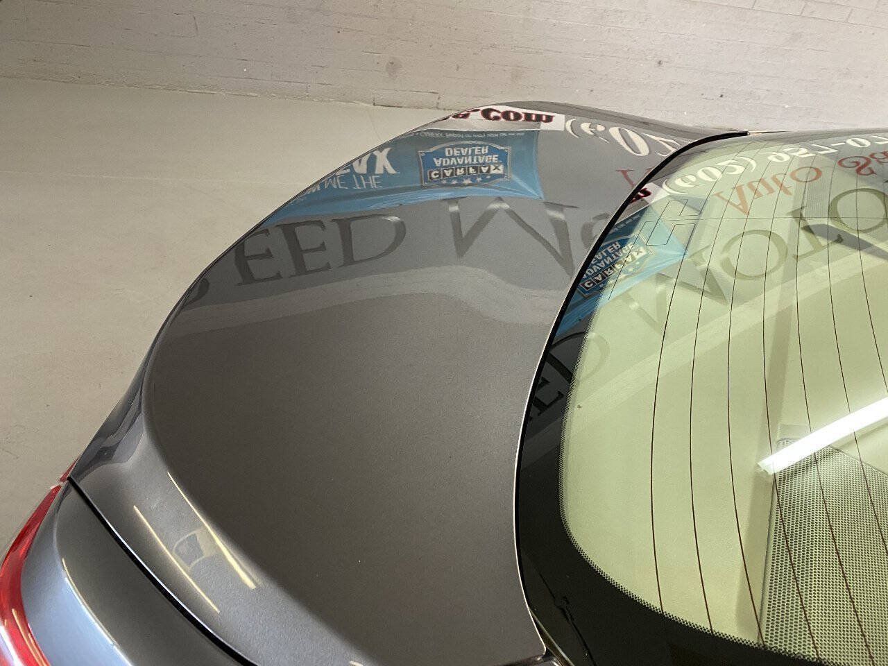 Used 2011 Toyota Camry LE FWD image 9