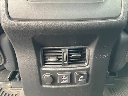 Used 2024 Nissan Titan PRO-4X w/ Off Road Protection Package AWD/4WD image 30