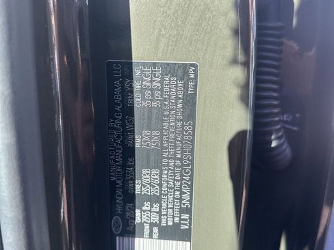 Used 2025 Hyundai Santa Fe SEL image 1