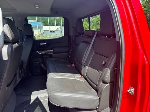 Used 2019 Chevrolet Silverado 1500 LT Trail Boss AWD/4WD image 12