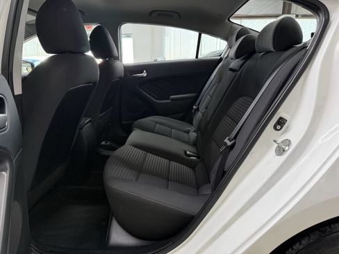 Used 2018 Kia Forte LX w/ LX Popular Package FWD image 13