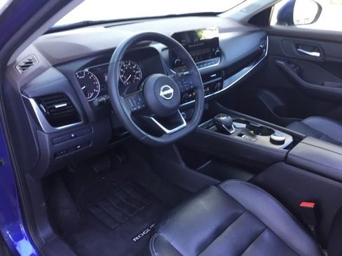 Used 2022 Nissan Rogue SL w/ SL Premium Package image 16