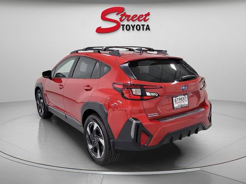 Used 2024 Subaru Crosstrek 2.5i Limited AWD/4WD image 2