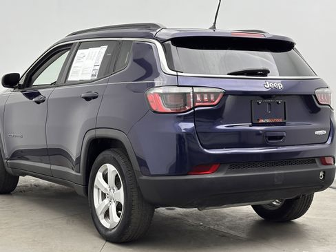 Used 2018 Jeep Compass Latitude image 5