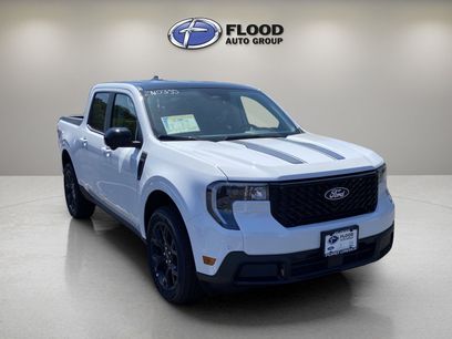 New 2025 Ford Maverick Lariat w/ Black Appearance Package