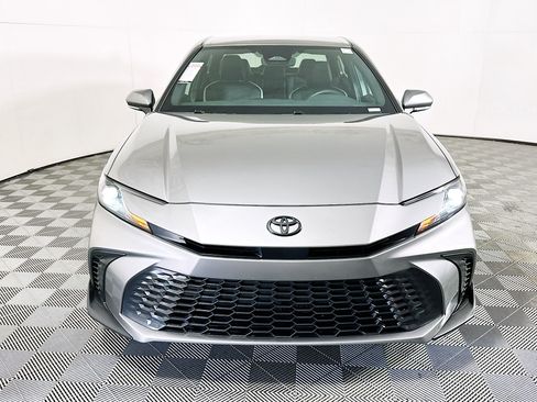 Certified 2025 Toyota Camry SE w/ Convenience Package FWD image 8