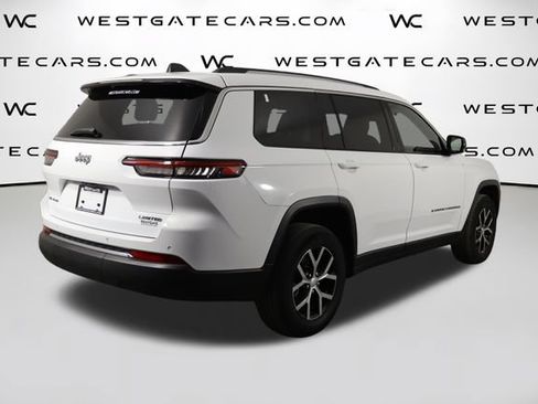 Used 2023 Jeep Grand Cherokee L Limited AWD/4WD image 49