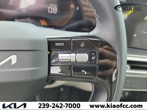 New 2026 Kia Sorento S FWD image 22