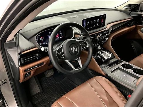 Used 2025 Acura MDX FWD w/ Technology Package image 16