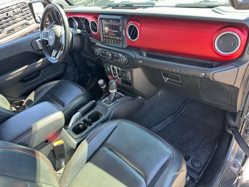 Used 2019 Jeep Wrangler Unlimited Rubicon AWD/4WD image 22