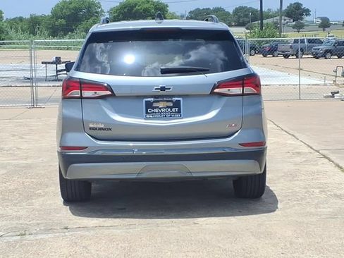 Used 2023 Chevrolet Equinox RS w/ RS Leather Package FWD image 6