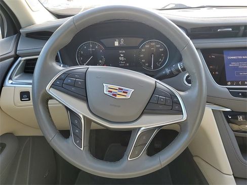 Certified 2023 Cadillac XT5 Premium Luxury image 28
