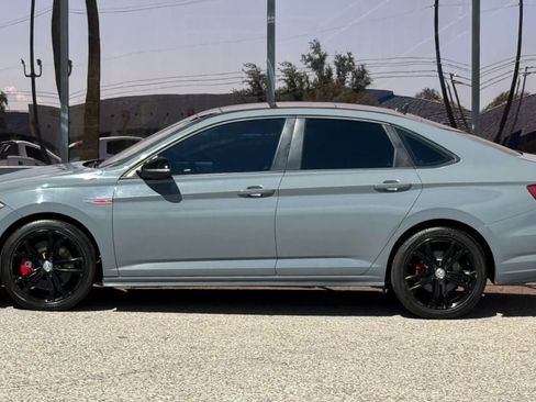 Used 2021 Volkswagen Jetta GLI Autobahn FWD image 4