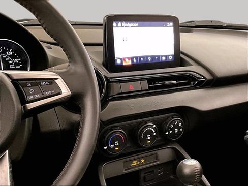 Used 2019 MAZDA MX-5 Miata Sport w/ I-ACTIVSENSE Sport Package RWD image 6