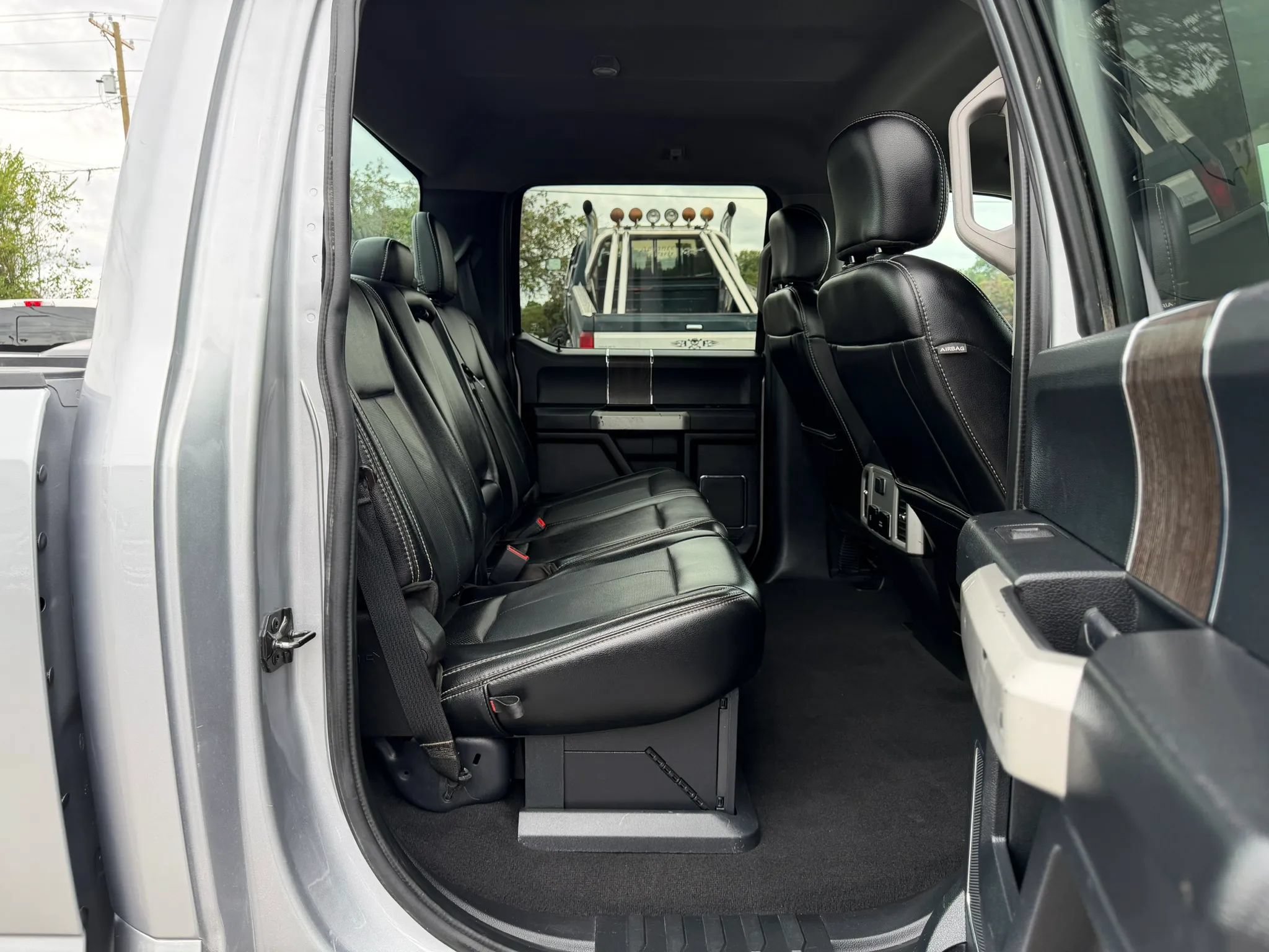Used 2021 Ford F250 Lariat AWD/4WD image 22