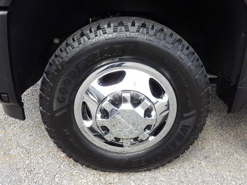 Used 2024 GMC Sierra 3500 Denali w/ Denali Reserve Package image 60