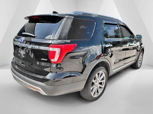 Used 2017 Ford Explorer Limited AWD/4WD image 7