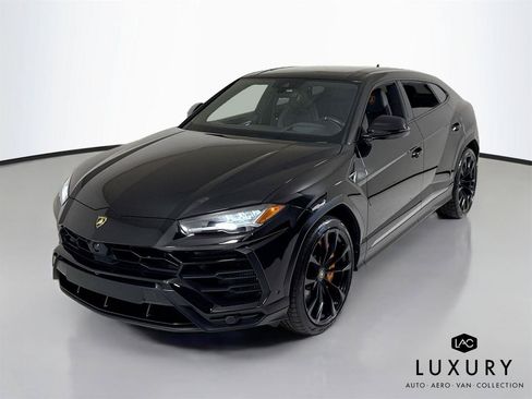 Used 2020 Lamborghini Urus AWD/4WD image 4